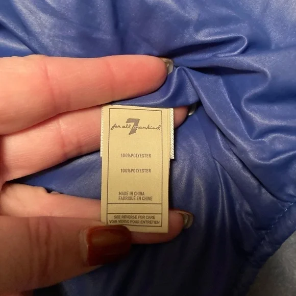 7 For All Mankind Boy’s 18M Blue Puffer Vest - Picture 3 of 5